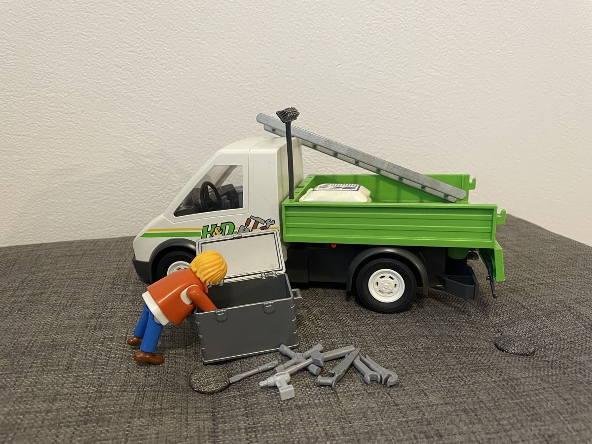 Playmobil Spielzeuge: Playmobil-LKW mit Zubehör – Gebraucht aus Chur von Tsambiko 5