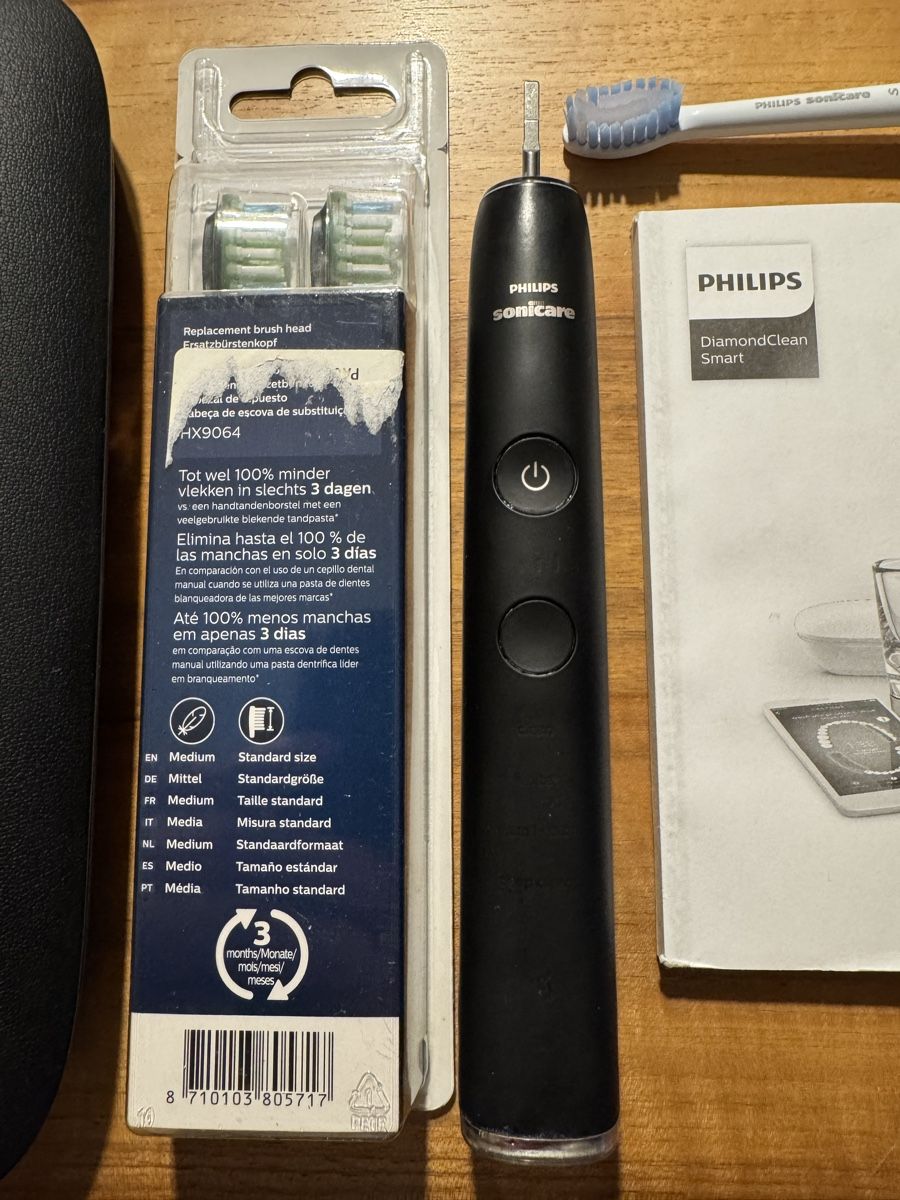 Philips Sonicare Cura dei denti: Philips Sonicare DiamondClean Smart HX992B schwarz – Usato da Hochdorf venduto da 2006kaufmann 2