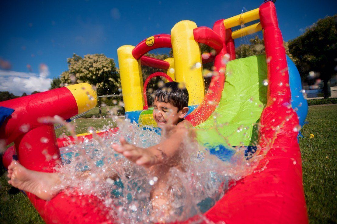 Scivoli: Hüpfburg Wasserrutsche Abenteuer – Nuovo e nell'imballaggio originale da Tesserete venduto da Happyair-Schweiz 3