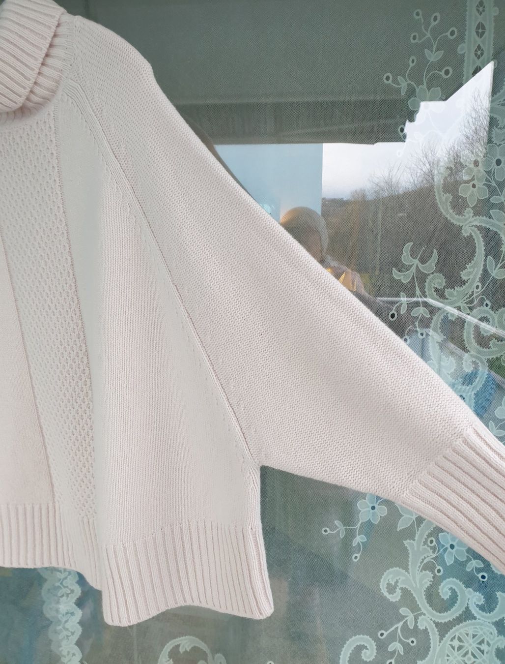 Max Mara Maglioni & Felpe: Pullover MAX MARA,one size,neuwertig, 220 Fr. – Nuovo (secondo la descrizione) da Bülach venduto da reguskon 1