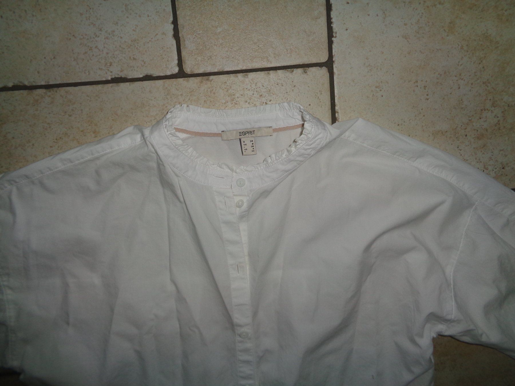 Esprit Chemisiers: Bluse  Esprit  Grösse 34 – D'occasion à Kreuzlingen par Robi-2003 1