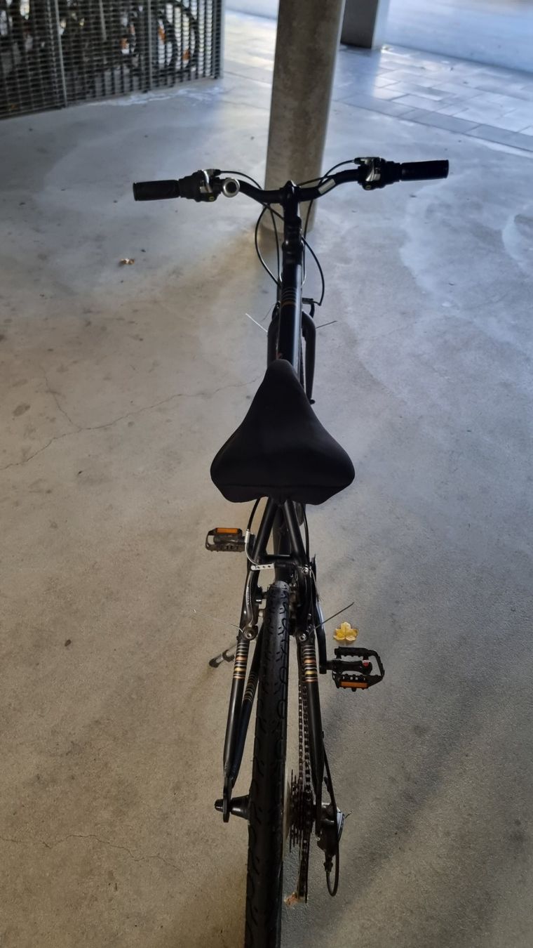 Biciclette: Vélo de ville et de randonnée – Usato da Lausanne venduto da sup_f6rq 3