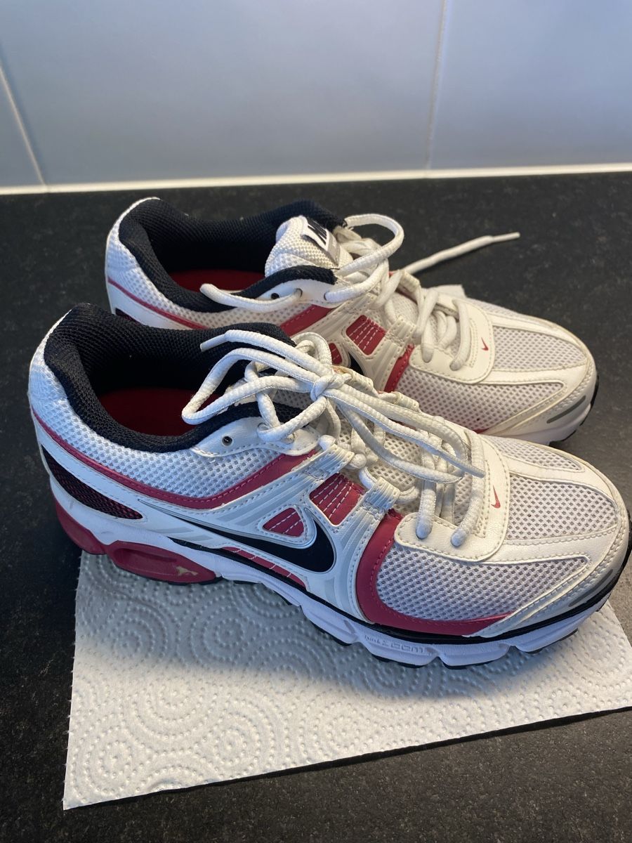 Nike Scarpe da donna: Nike Moto 8 Fitsole 2 grösse 36,5 – Nuovo (secondo la descrizione) da Reinach BL venduto da ClaudiNu 2