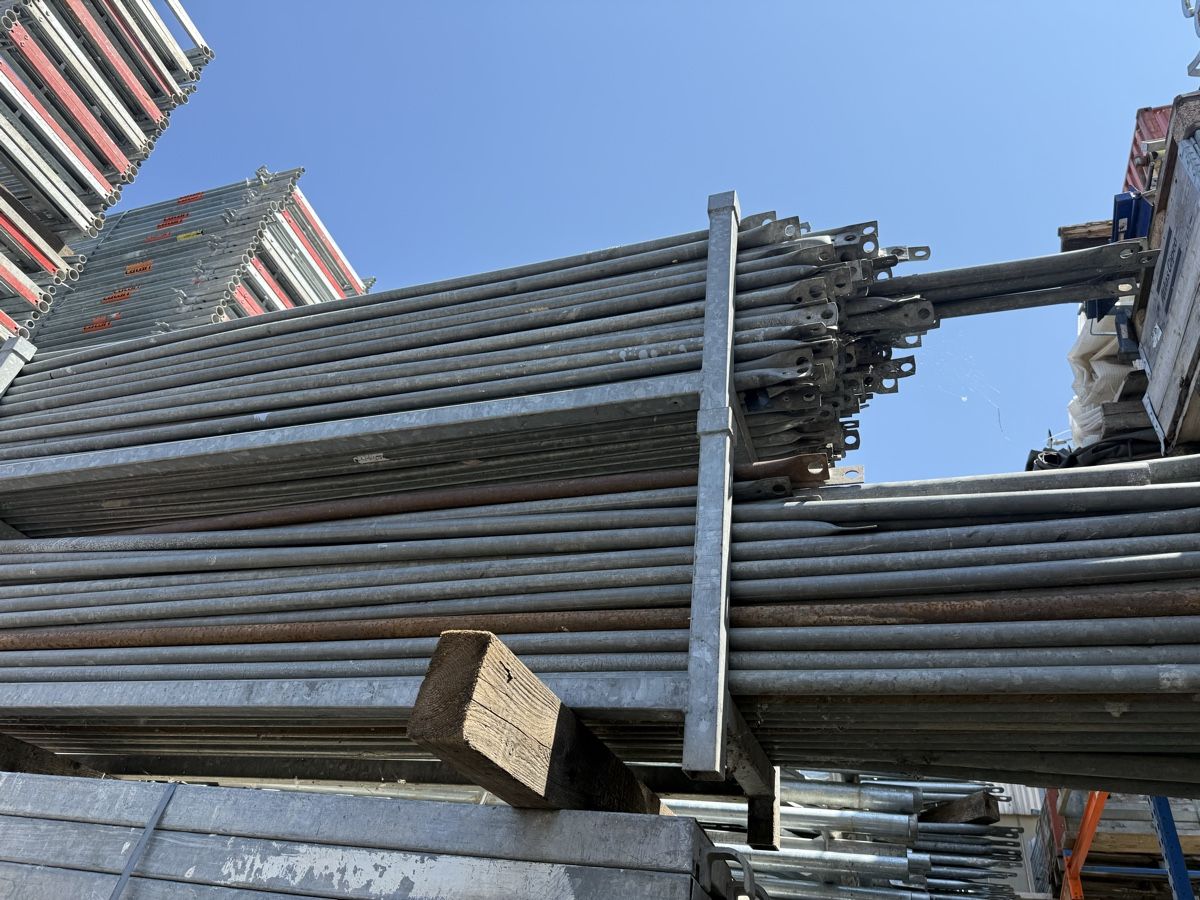 Gerüste: Gerüst 1000 m2 – Gebraucht aus Giebenach von florko01 1