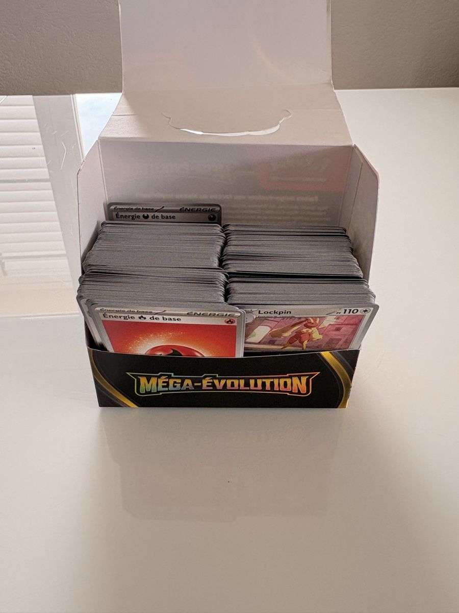 Pokémon Carte collezionabili: display pokémon méga-évolution ouvert – Usato da Dompierre FR venduto da PRiT_Madara 1