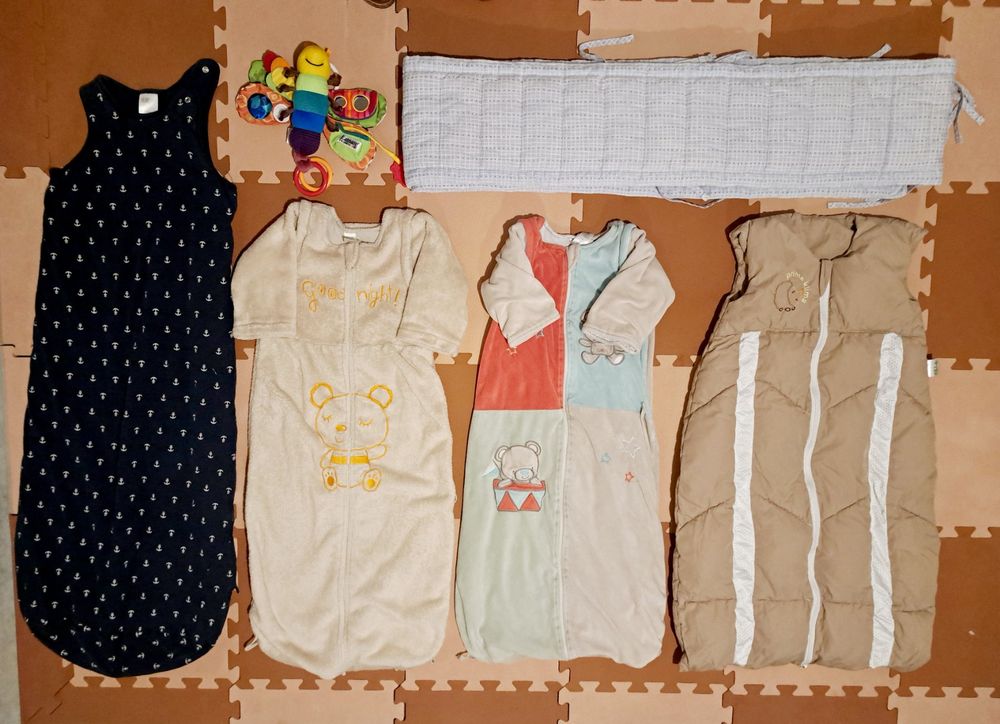 Babyschlafsäcke und diverse Babysachen Kaufen auf Ricardo