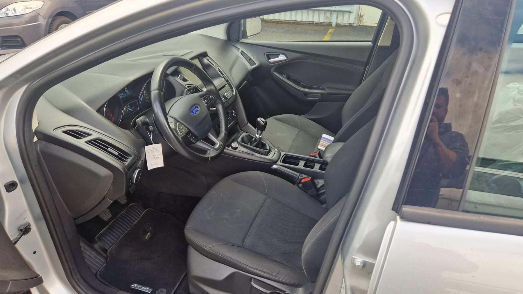 Ford Automobili: Ford Focus 1.0 FRISCH ab MFK – Usato da Brügg BE venduto da Topoffice 4