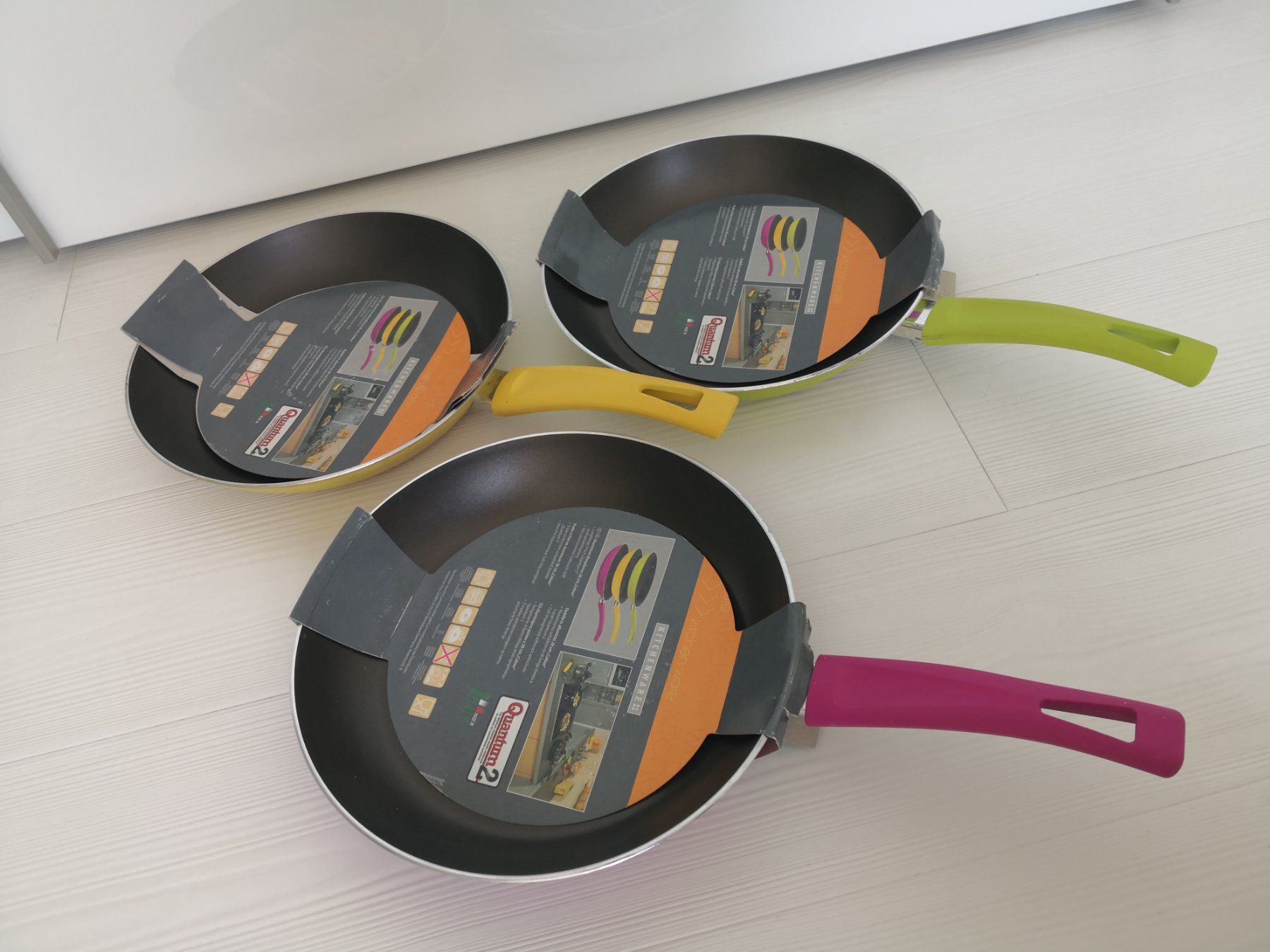 Padelle: 🤩3 STK: PFANNEN-SET KITCHENWARE – Usato da Olten venduto da Naja-Twins-Twins 2