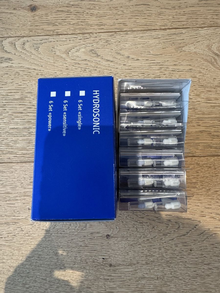 Curaprox Zahnpflege: 12x CURAPROX Hydrosonic Sensitive Bürstenköpfe Neu – Neu und originalverpackt aus Waldkirch von SuisseArchive 1