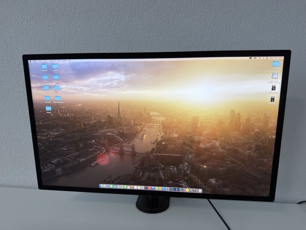 Monitor: APPLE Studio Display – Usato da Murten venduto da 0O7
