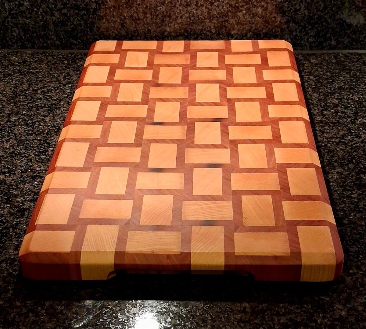 Elettrodomestici da cucina: Massives Schneidebrett 30x50 cm – Nuovo e nell'imballaggio originale da Basel venduto da Bz68