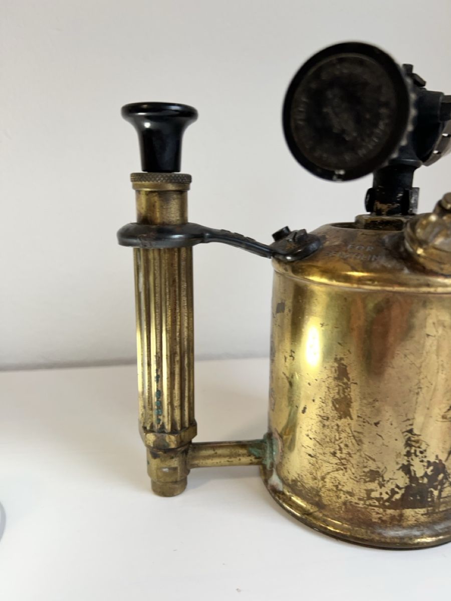 Tutti gli attrezzi: Lötlampe Messing Original Sievert Schweden – Usato da Buchs AG venduto da Marvel86 3