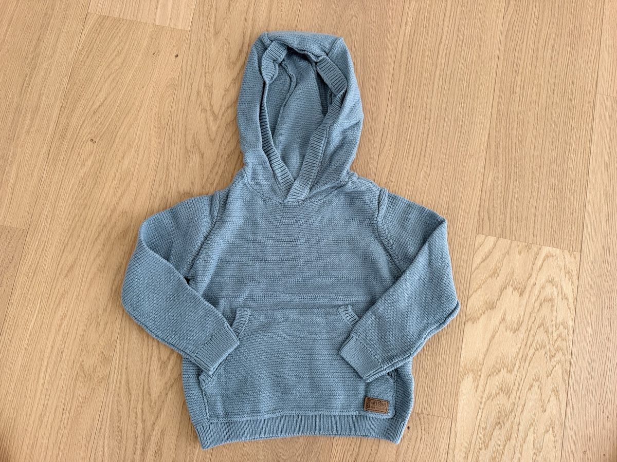 Maglioni & Felpe: Kapuzenpullover Gr. 104 – Usato da Rain venduto da Heike5284