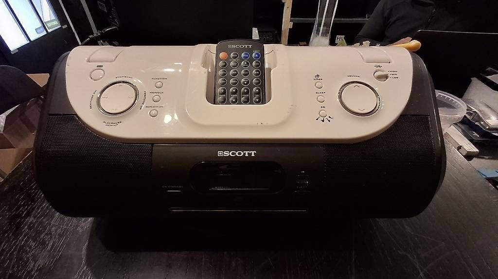 Radios: Scott i-SX 90  – Gebraucht aus Locarno von ute_5qq8