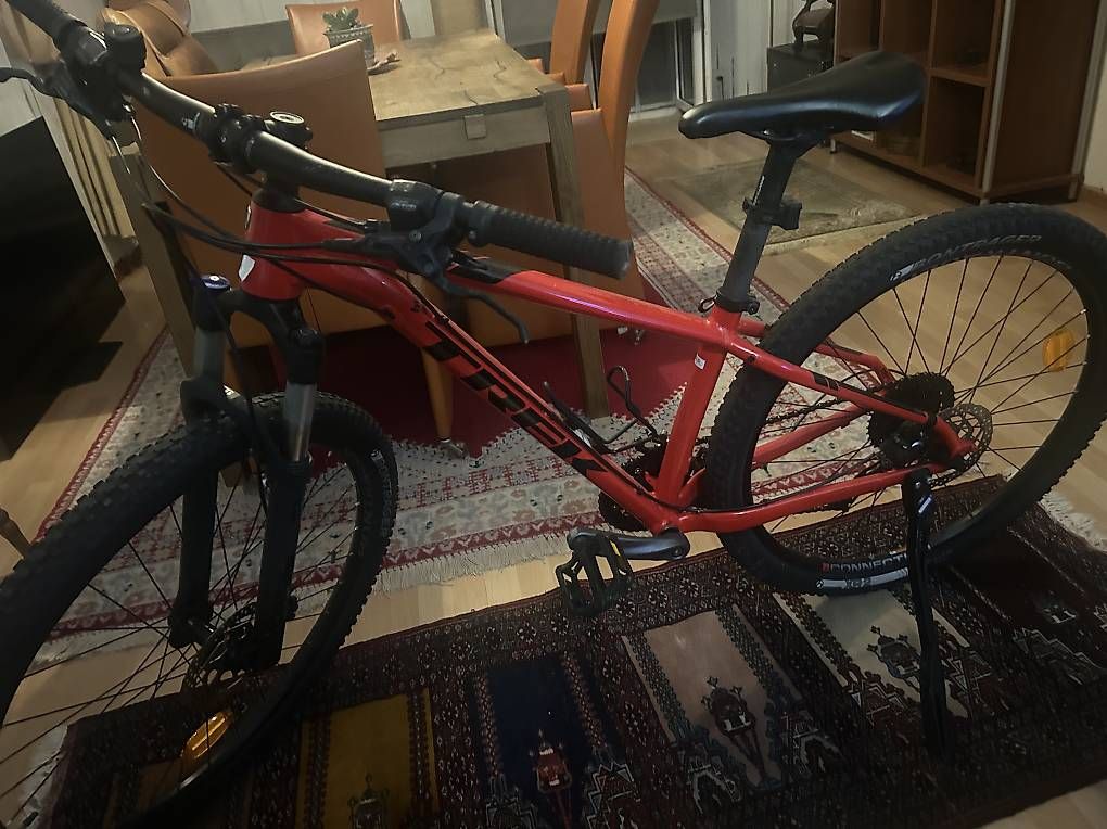 Velos: Trek X-Caliber 8 (2017)  MTB Hardtail  – Gebraucht aus Obergösgen von mad_56fp