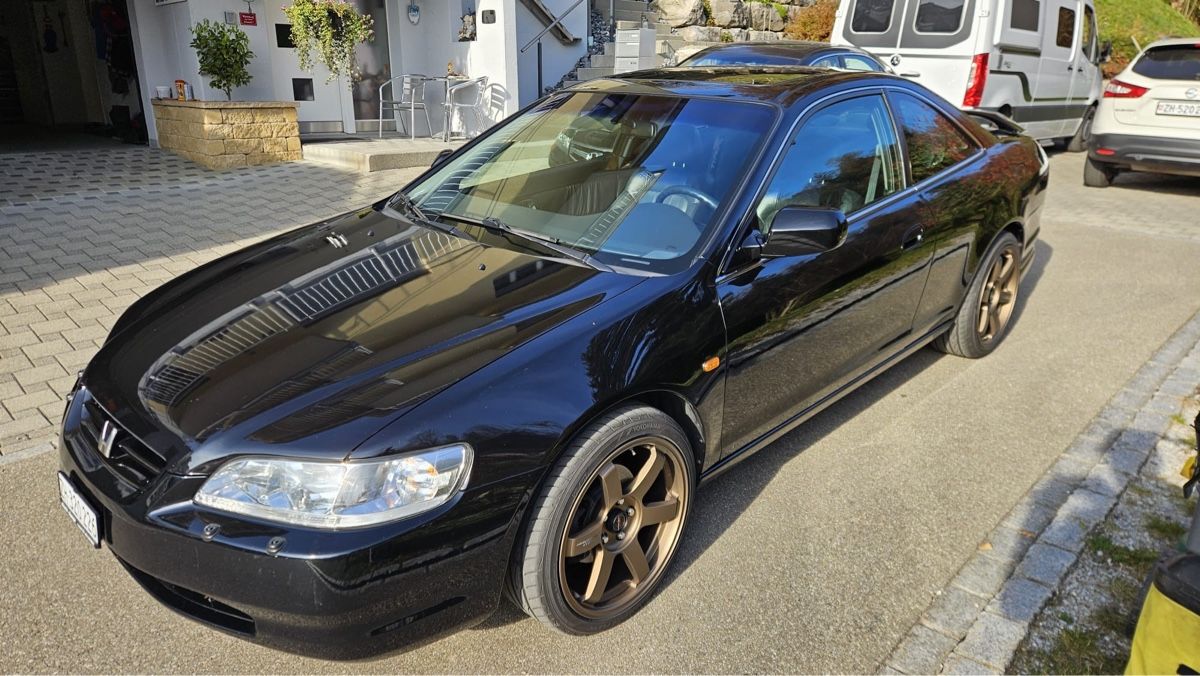 Honda Autos: Honda Accord 3.0 VTEC V6 – Gebraucht aus Salez von Lasger