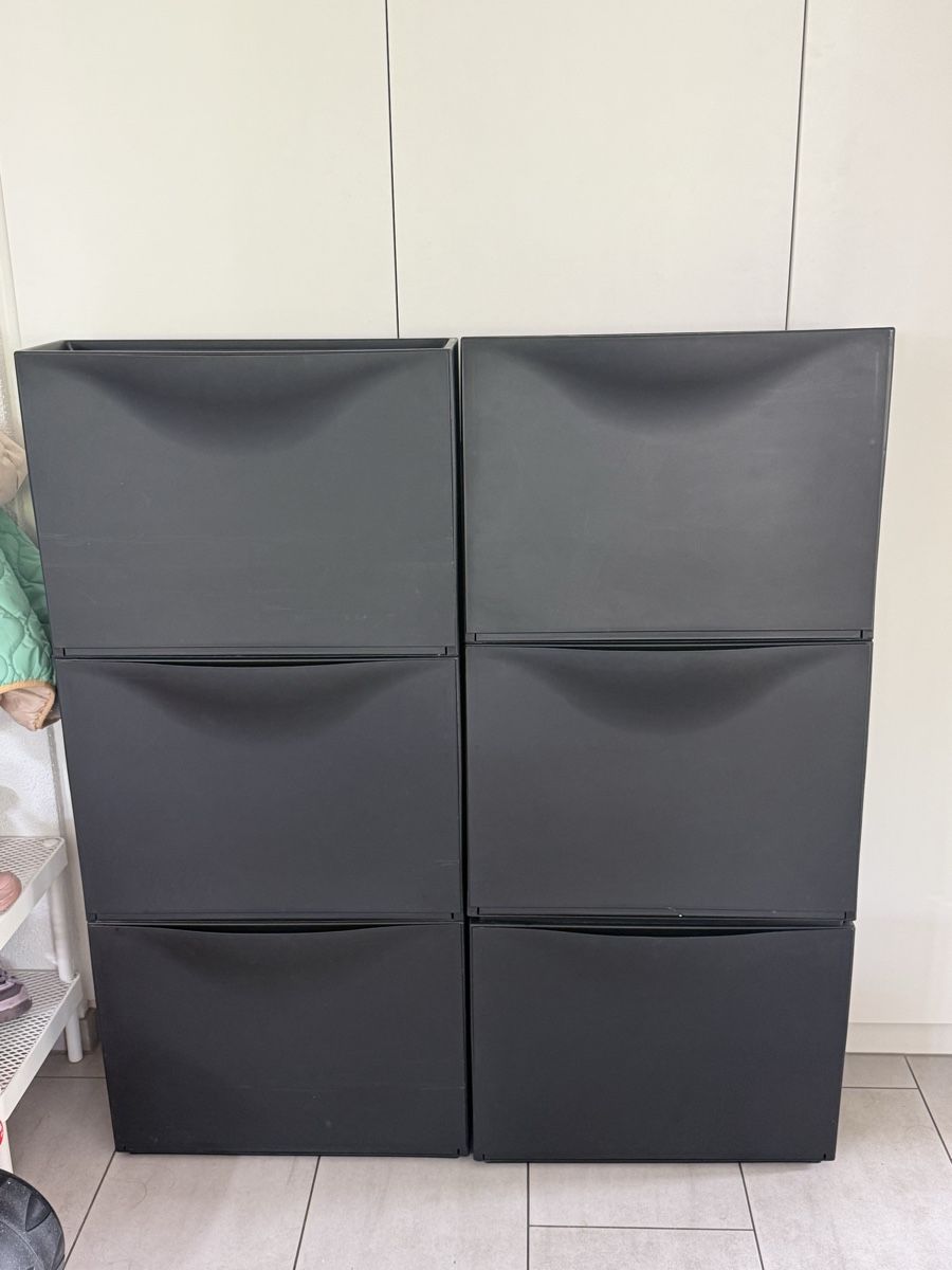Armadi: Ikea Schuhschrank "Trones" Schwarz  6 Stück – Usato da Muolen venduto da Jassii97