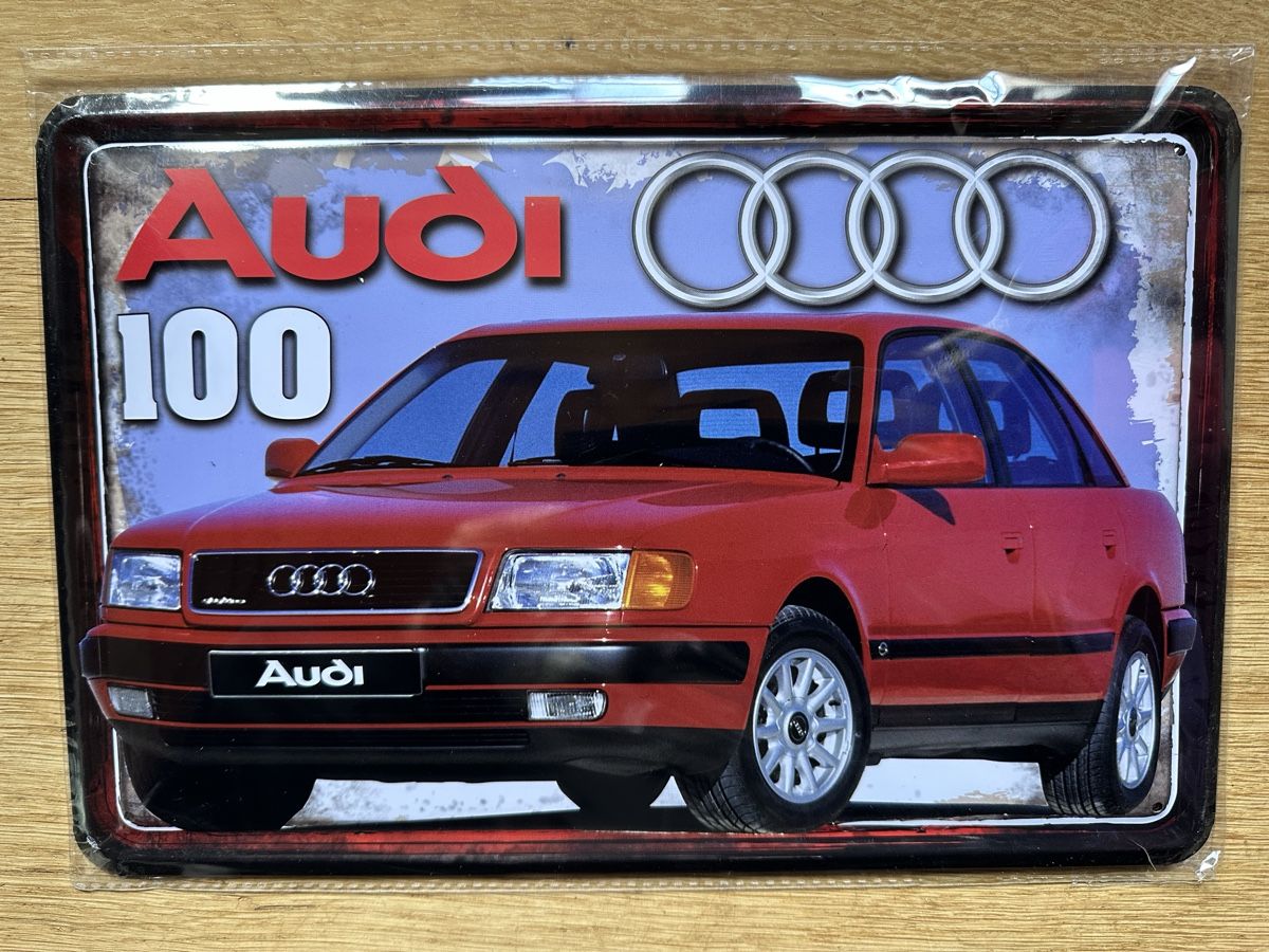Insegne: Audi 100 – Nuovo e nell'imballaggio originale da Reinach AG venduto da rares75