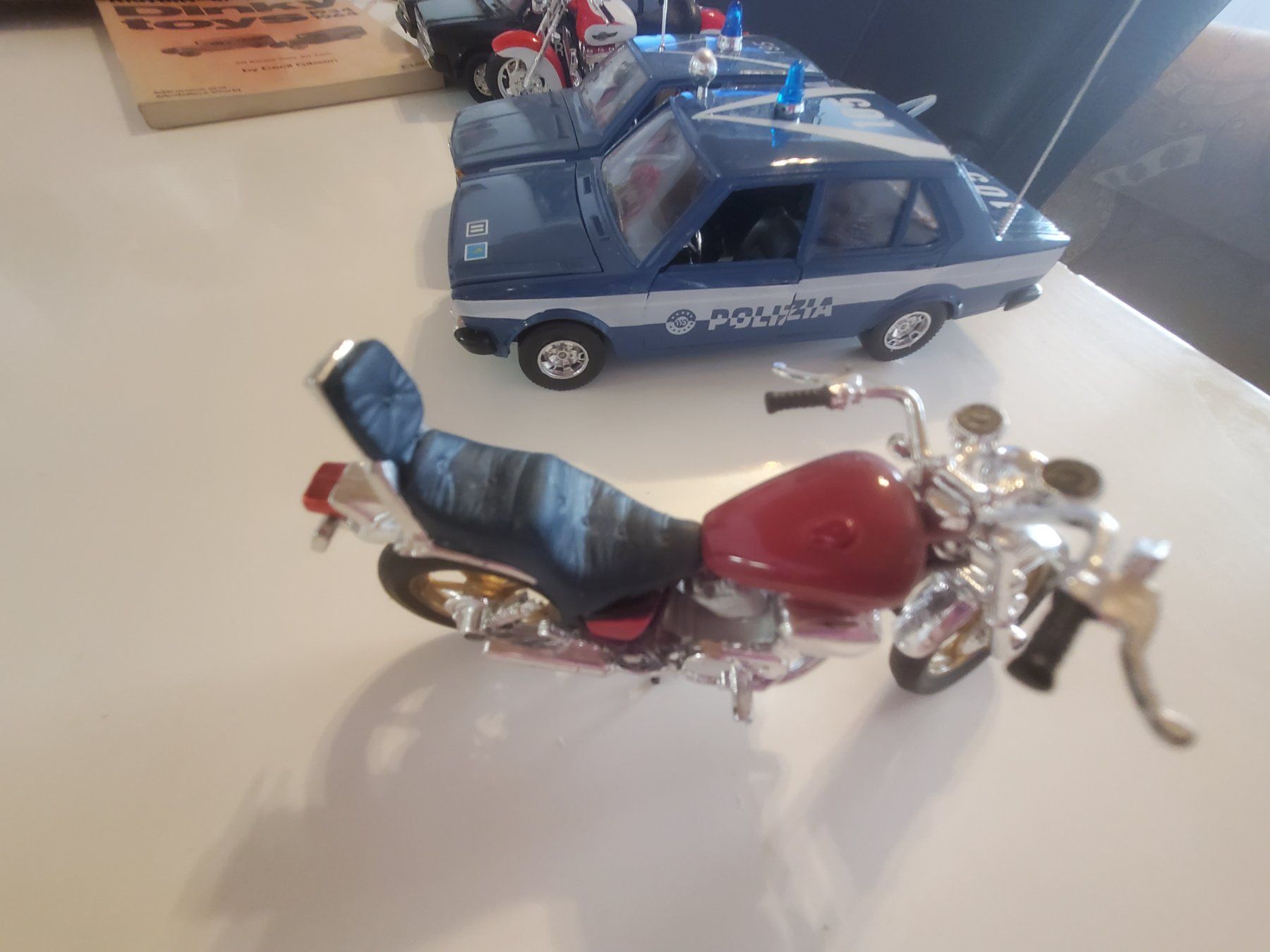 Kit di modellismo & Modellini statici: Yamaha Chopper Modell Motorrad 1:24 – Usato da Balsthal venduto da redcarpet 3