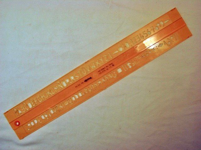 ROTRING Schablone Lineal Norm Schrift Buchstaben Ziffern (Gebraucht) in ...