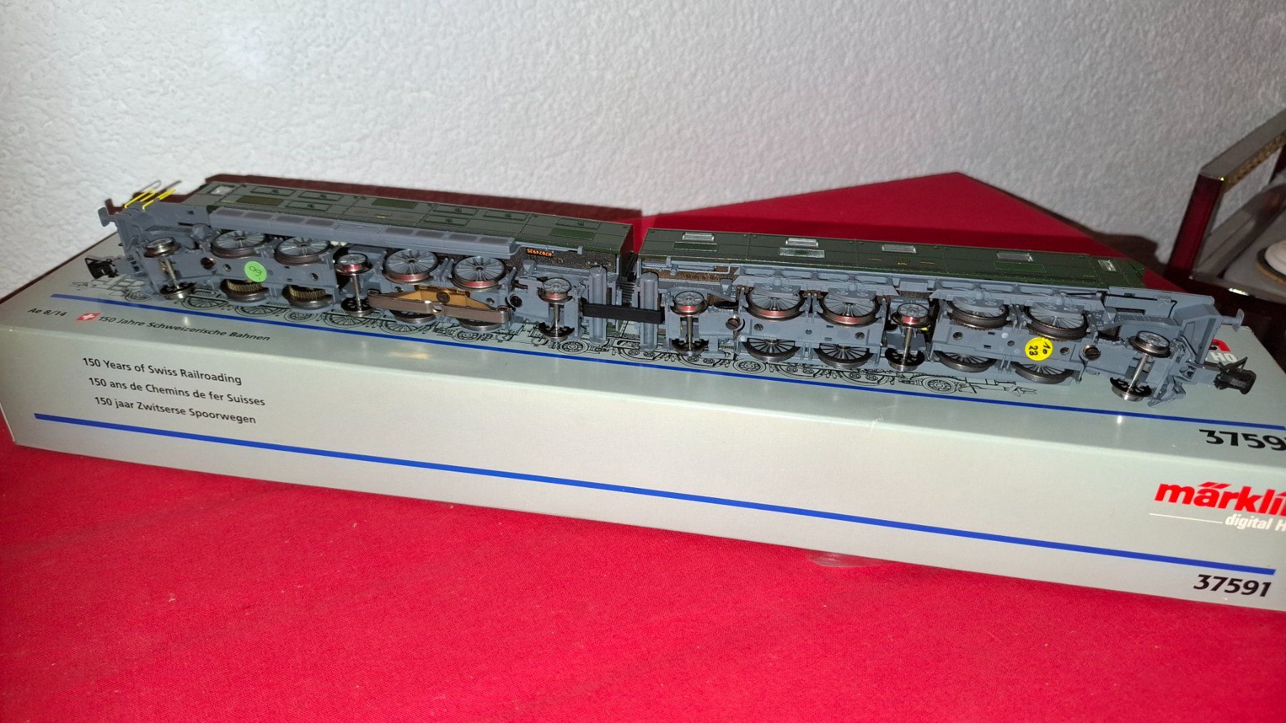 Märklin Modelleisenbahnen: Märklin : Ae 8/14 der SBB, AC, Digital – Gebraucht aus Märwil von Siebenzipfel 2