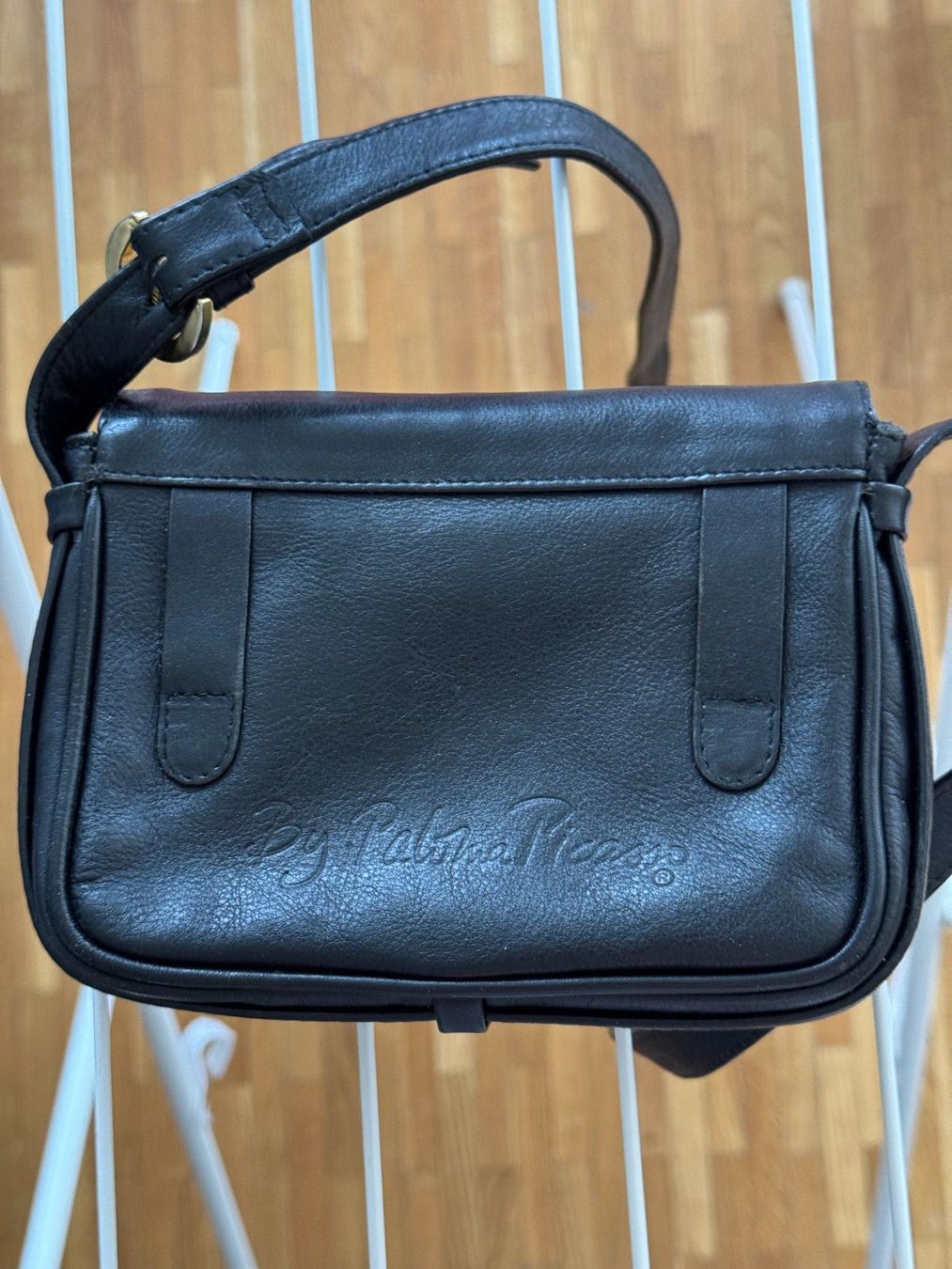 Taschen für Damen: Schwarze Ledertasche von Paloma Picasso – Gebraucht aus Onex von Joliechose6 1