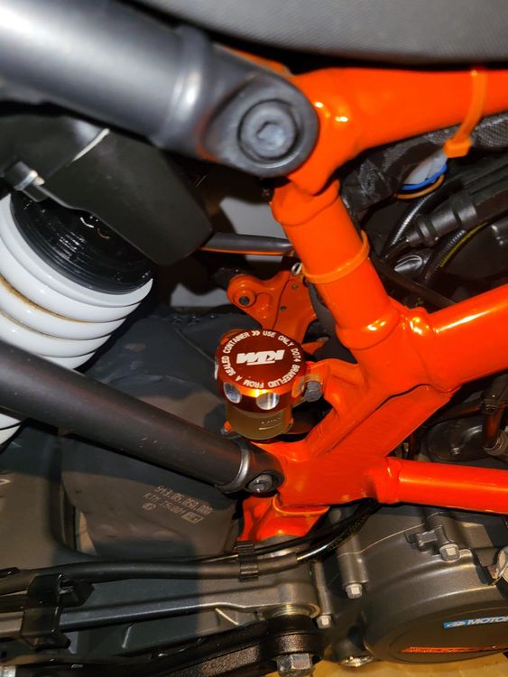 KTM Duke 125 6