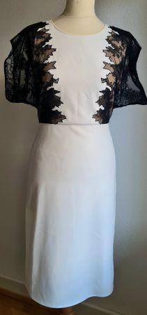 robe de cocktail élégante BCBG Max Azria