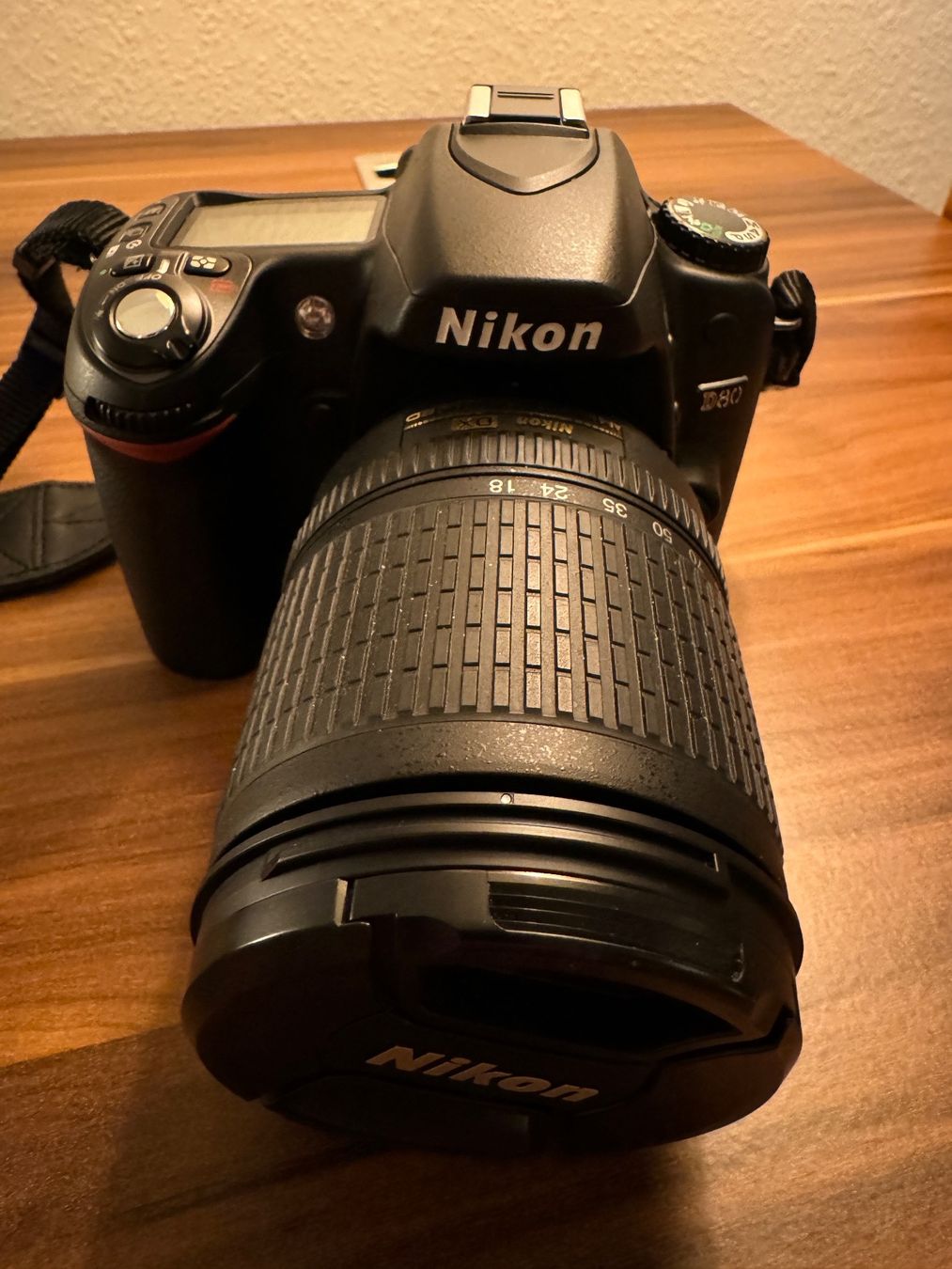 Nikon Fotocamera: Nikon D80 inkl. Zubehör – Usato da Zug venduto da Jbys 1