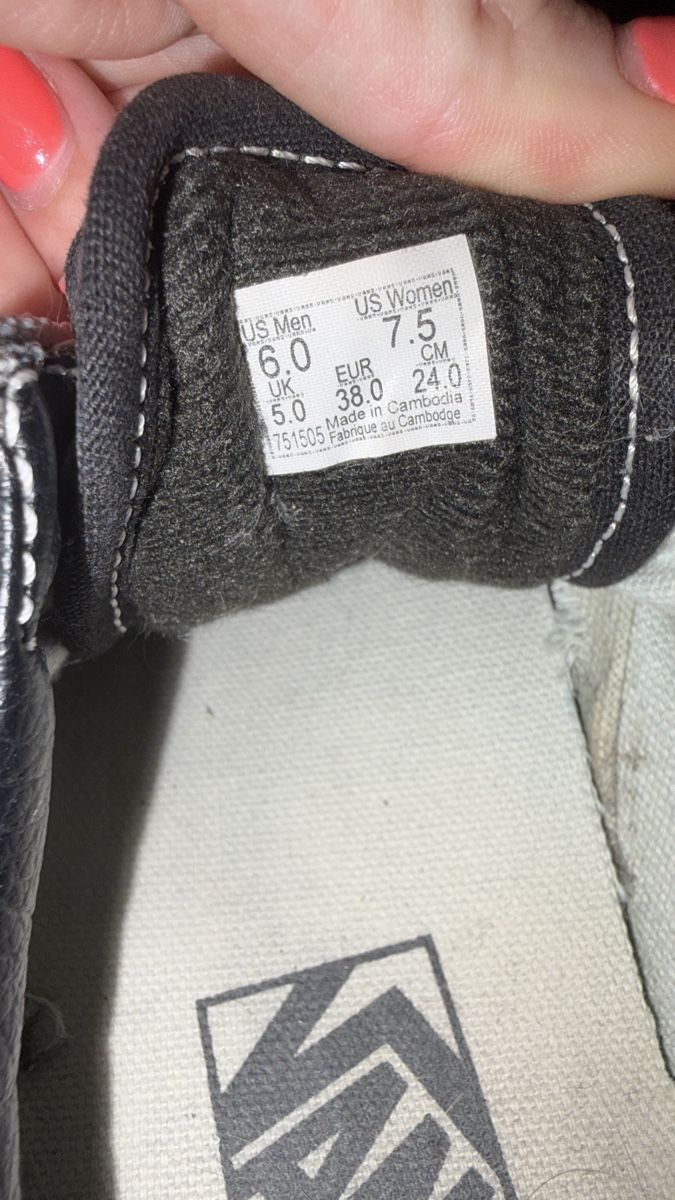 Vans Scarpe da uomo: Vans Old school  – Usato da Sirnach venduto da Vikuyya 3