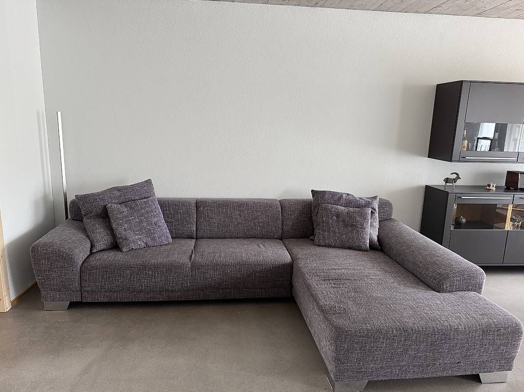 Sofas: Modernes Ecksofa in Grau – D'occasion à Grüsch par Fludome 1