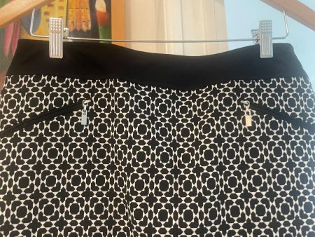 Super elegant Gerry Weber (L) skirt