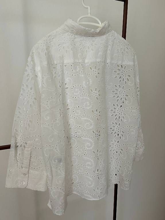 Zara Camicette: Camicia bianca in San Gallo - ZARA – Nuovo (secondo la descrizione) da Massagno venduto da Coroncina 3