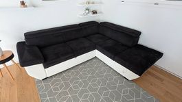 Schönes Sofa für 2-3 Personen
