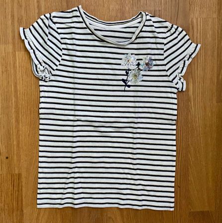 schönes T-Shirt Gr. 134