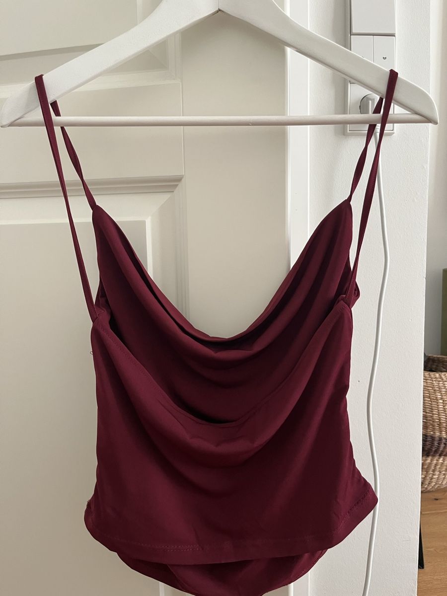 Stradivarius Top: Damen Top Stradivarius Weinrot Grösse M  – Nuovo (secondo la descrizione) da Riehen venduto da SalomeTramer 1