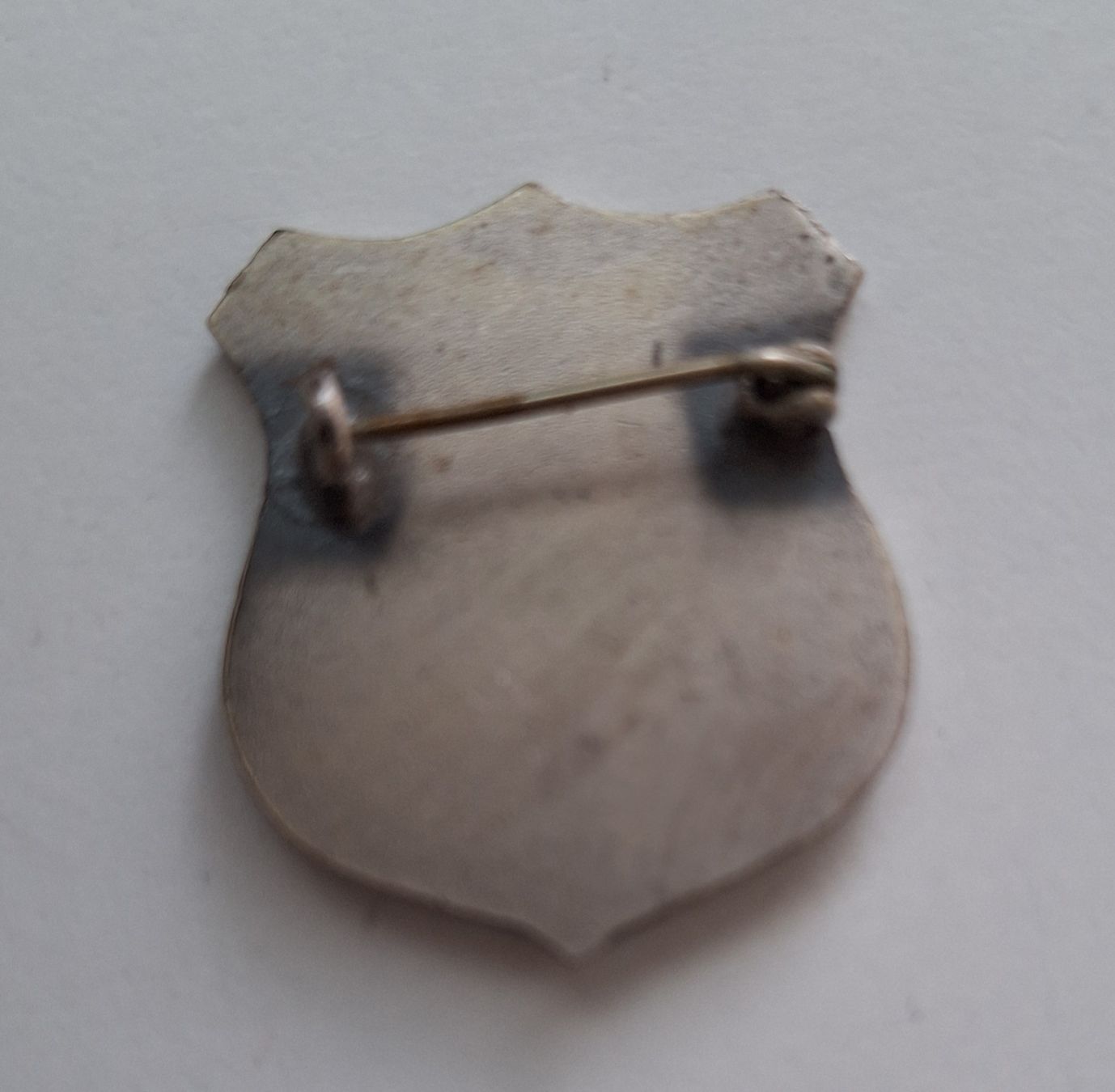 Placchette & Badge: Anstecknadel Impala HK AC – Usato da Muttenz venduto da sar_bt6n 1