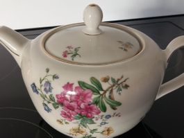 Herbst: Tea Zeit Tolle Porzellan Kanne/1,2L.  Bavaria