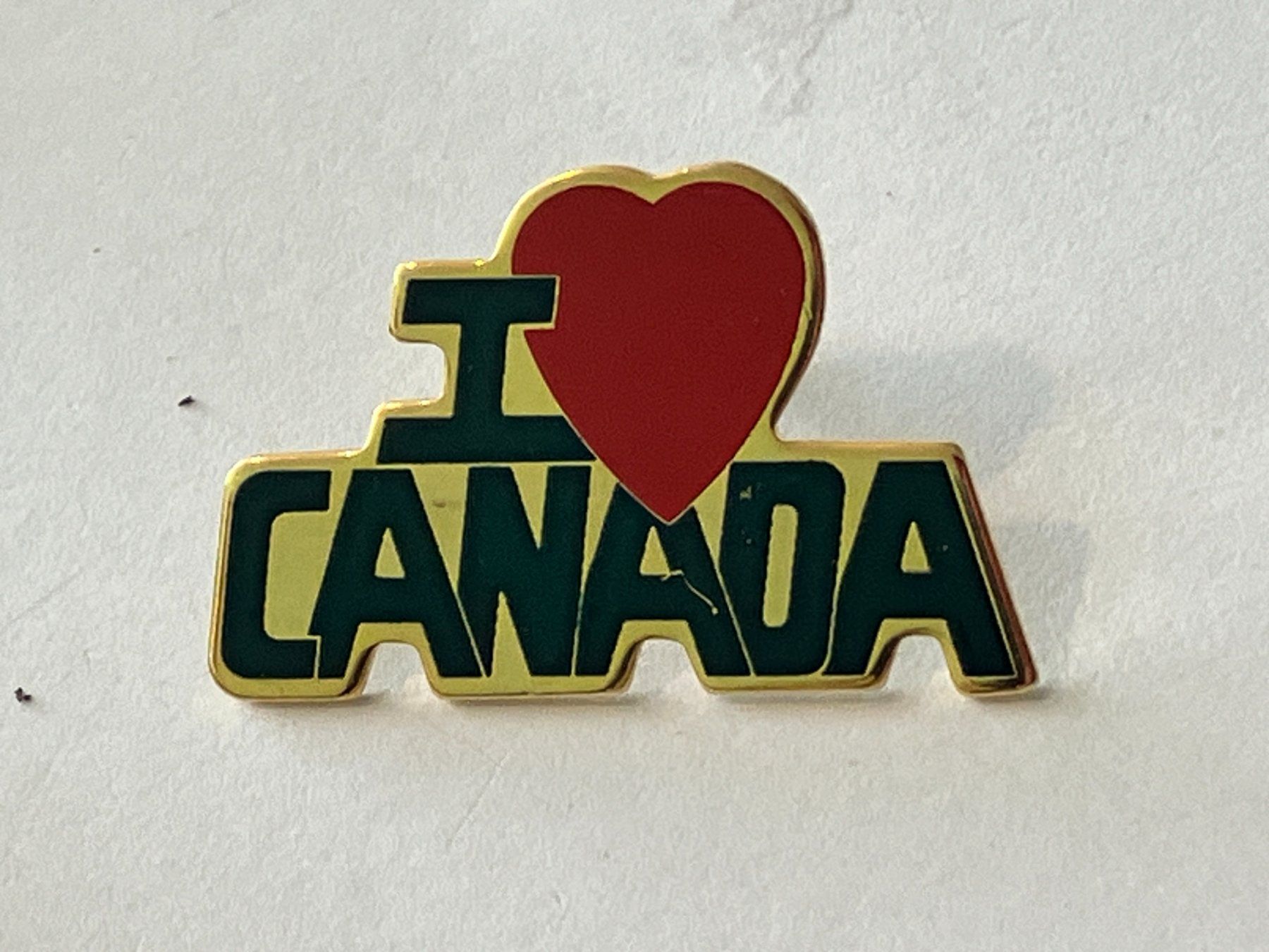 Plaketten & Abzeichen: 1 Pin I Love Canada – Gebraucht aus Basel von djwwpp