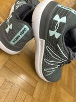 Under Armour Gr. 38.Grau/Mint Damen Laufschuhe Top!