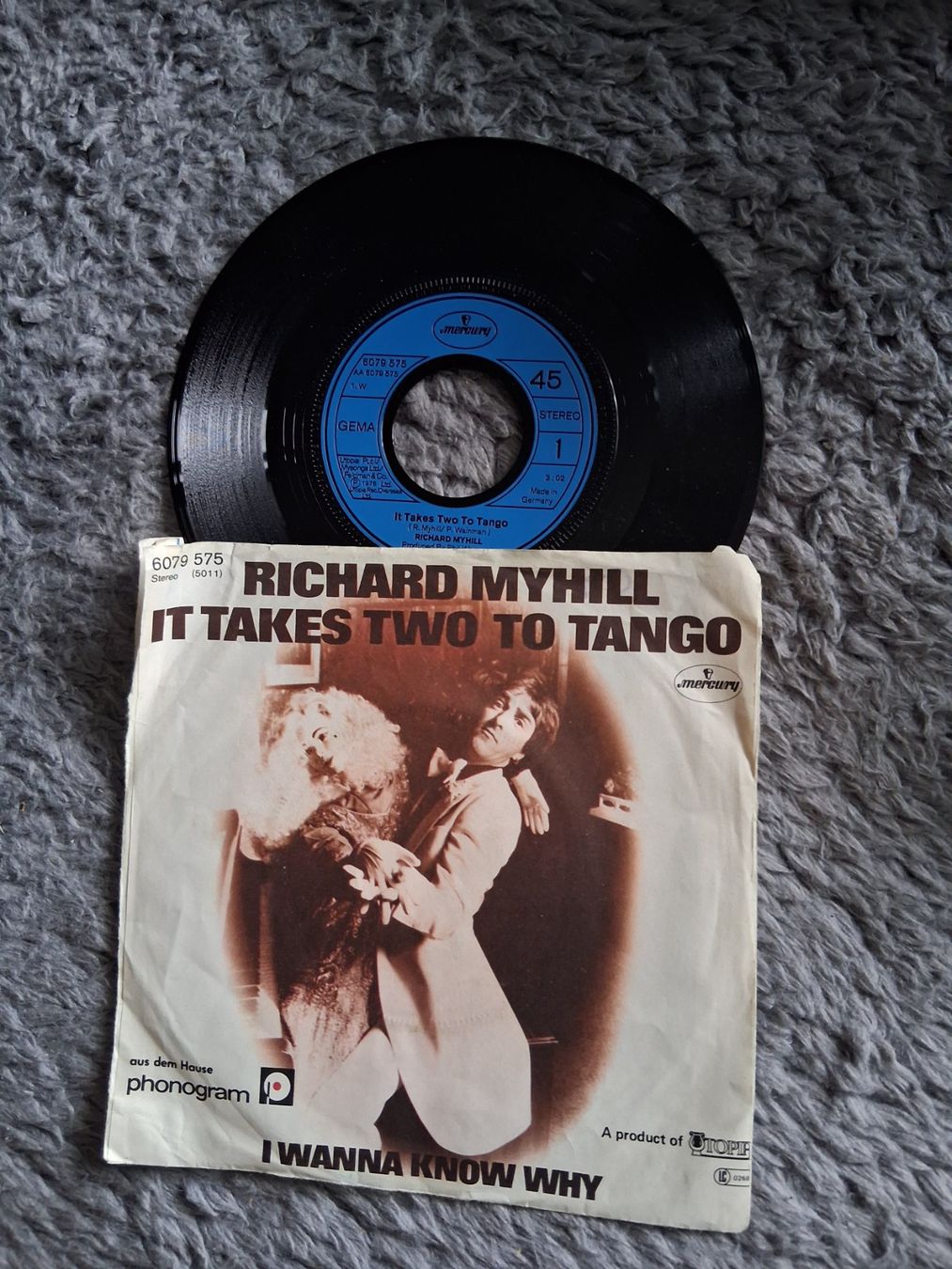 Dischi in vinile: RICHARD MYHILL    IT TAKES TWO TO TANGO     7NER SINGLE – Usato da Wetzikon ZH venduto da Ramones01