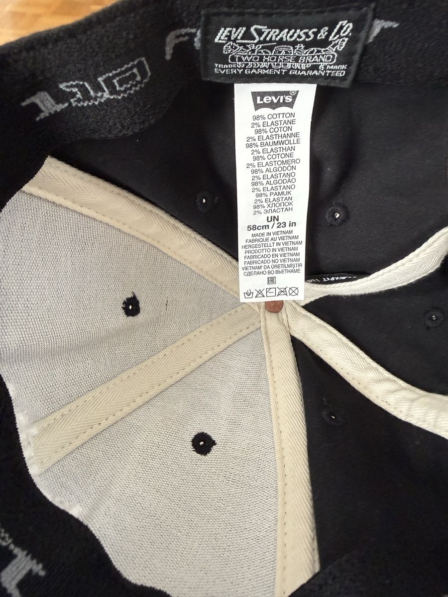 Levi's Copricapi, berretti & cappellini: Levi’s baseball cap – Usato da Winterthur venduto da bardreg13 1