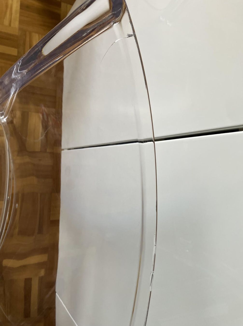 Stühle: 6 Plexiglas Stühle – Gebraucht aus Kilchberg ZH von Antarasu 7