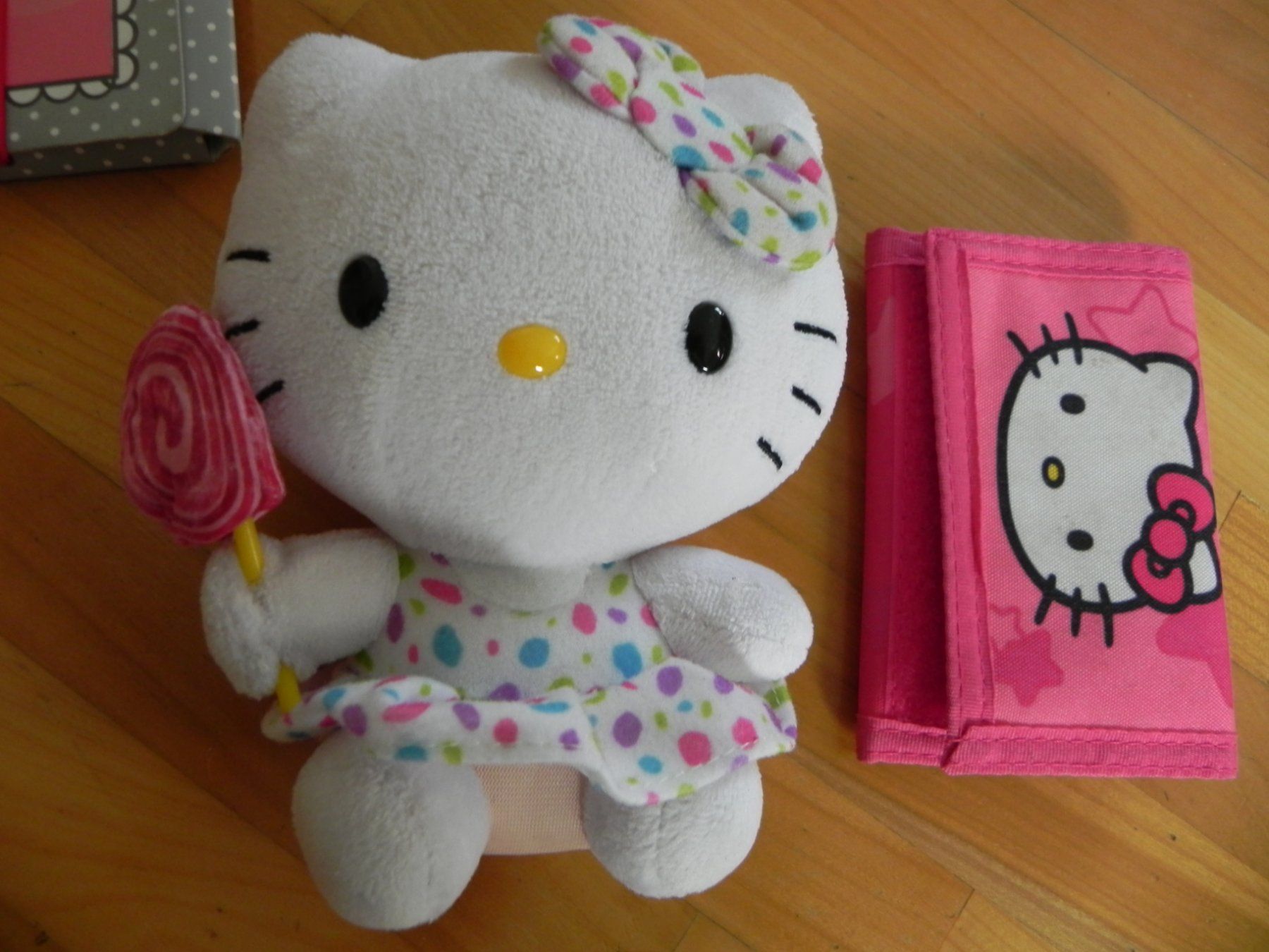 Hello Kitty Giocattoli: Hello Kitty Set Mädchen Puzzle Kuscheltier Flasche – Usato da Stallikon venduto da pcerny16 1