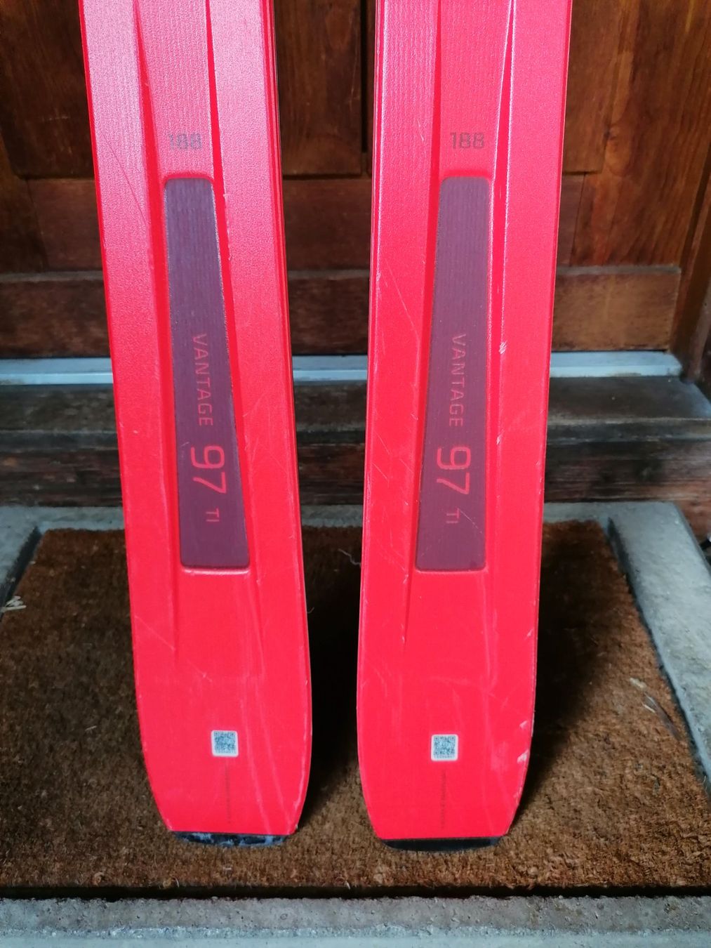 Atomic Skis: Ski inkl. Bindung – Gebraucht aus Spiez von LizzWyzz 5