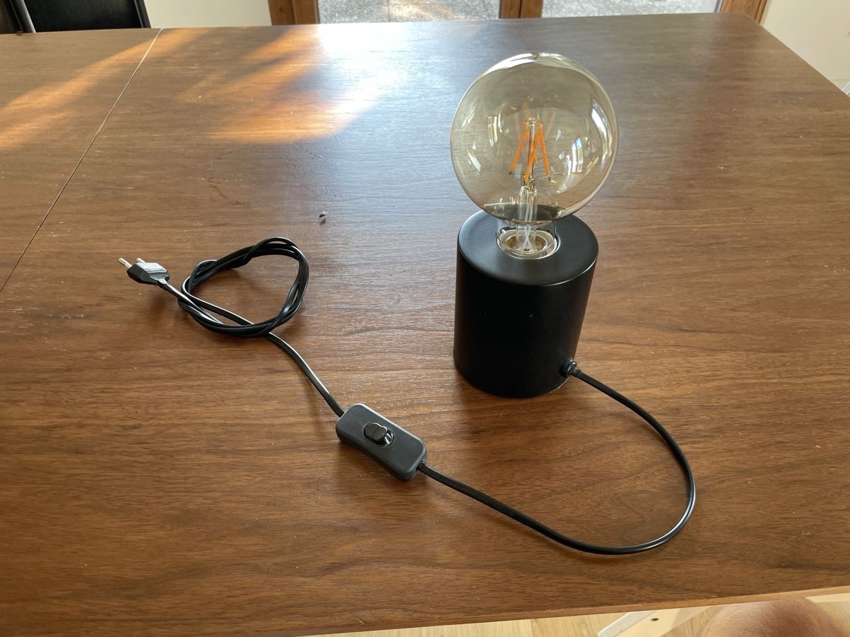 Lampes: Lampe de table – D'occasion à Correvon par silasmoser 1