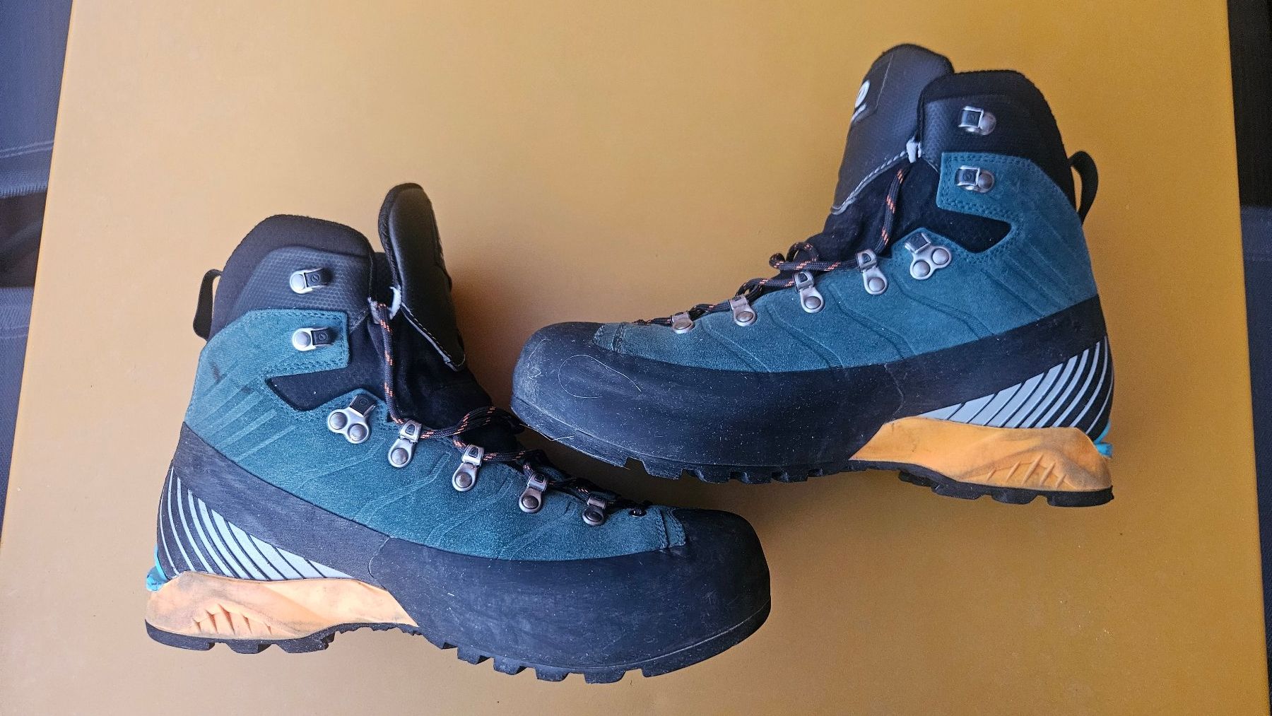 Scarpa Chaussures hommes: Scarpa Ribelle CL HDry - Taille/Grösse 44.5 – D'occasion à Lossy par ES-IK 2