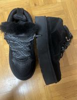 Lomwel Uggs