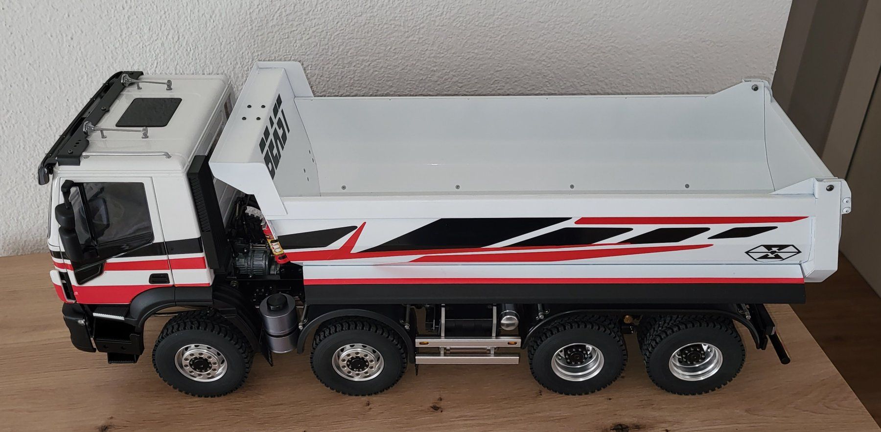 Modellismo RC: IVECO 8x8    RC-LKW RTR – Nuovo (secondo la descrizione) da Bottenwil venduto da Toyscout 6
