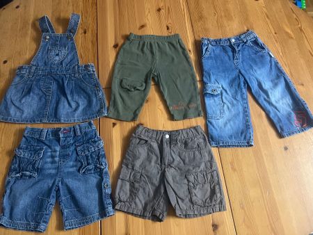 Hose, Shorts, Trägerkleidli, Grösse 86/92,